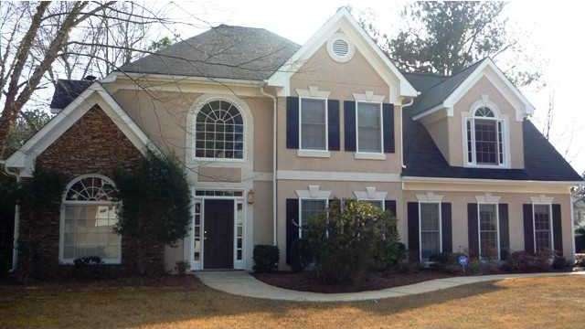 Exterior Front.