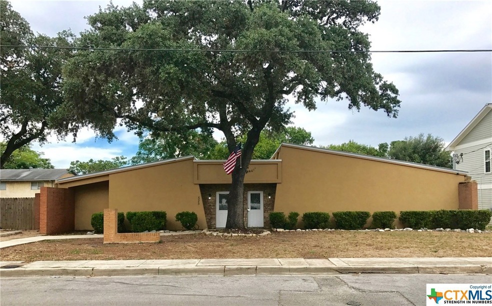 525 W Hutchison St unit A, San Marcos, TX 78666 - photo 1