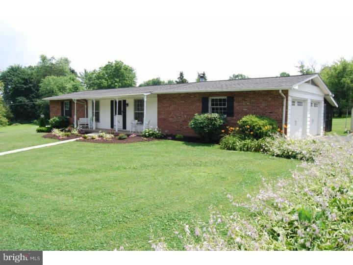 620 Vincent St, Spring City, PA 19475 - photo 1