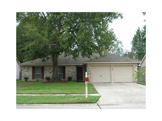 208 Holmes Dr, Slidell, LA 70460 - photo 1