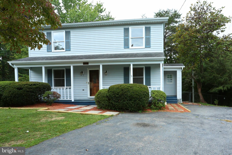 112 Twinbrook Cir, Winchester, VA 22602 - photo 1