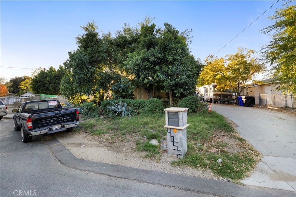 Pending $440,000 • Co-Listing Agent