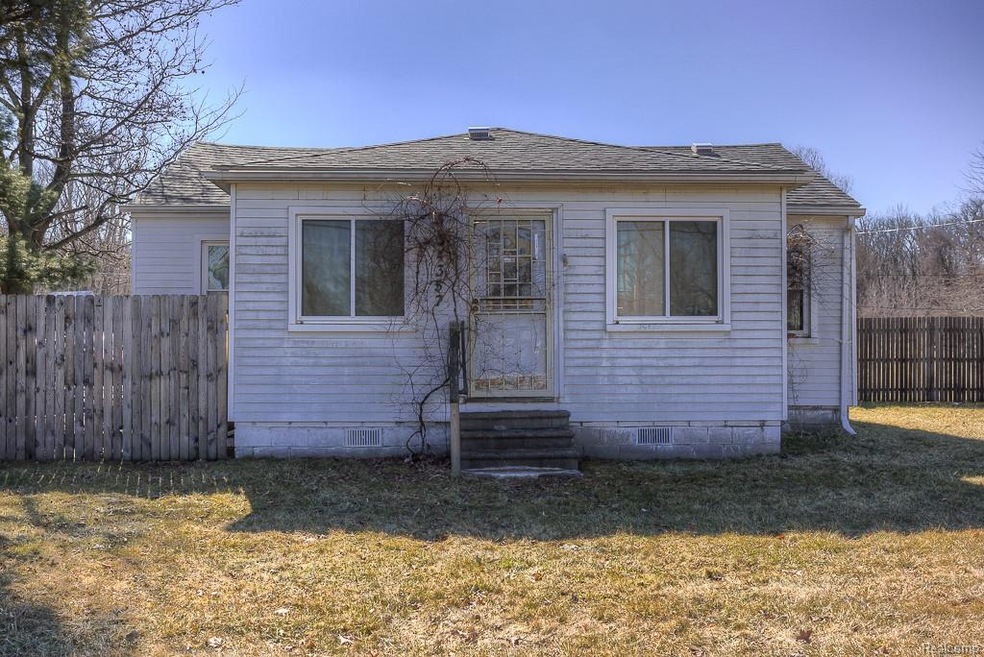 34357 Beverly (19).jpg