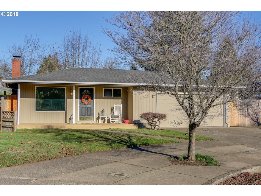 1705 Linnea Ave, Eugene, OR 97401 - photo 1