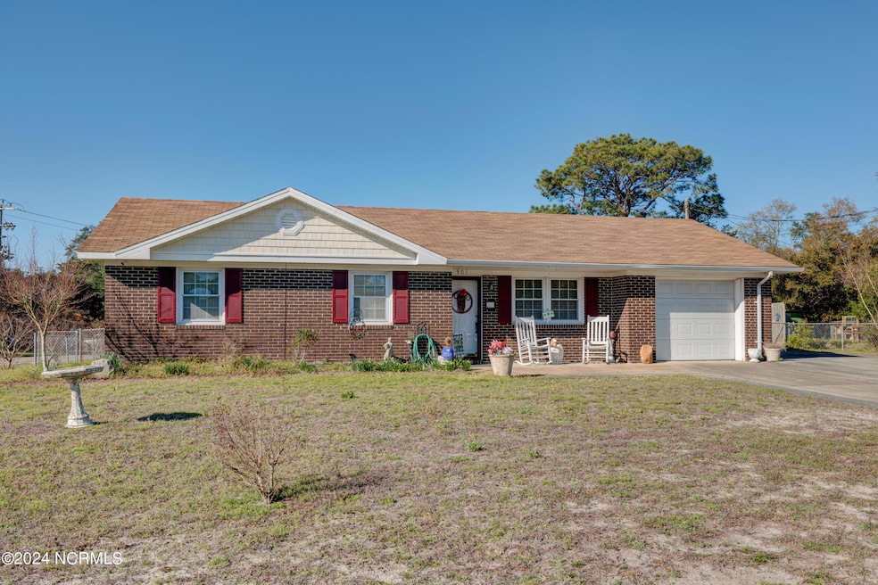 301 Burbank Rd, Wilmington, NC 28412 - photo 1