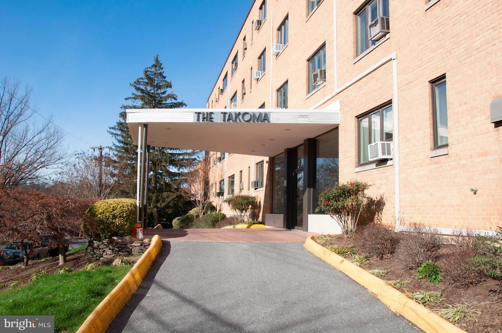 111 Lee Ave unit 203, Takoma Park, MD 20912 - photo 1