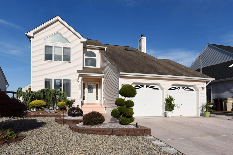 29 Toppinglift Dr, Bayville, NJ 08721 - photo 1