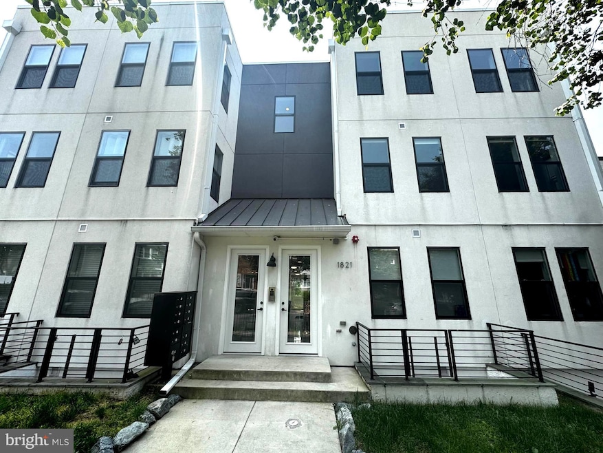 1821 I St NE unit 3, Washington, DC 20002 - photo 1