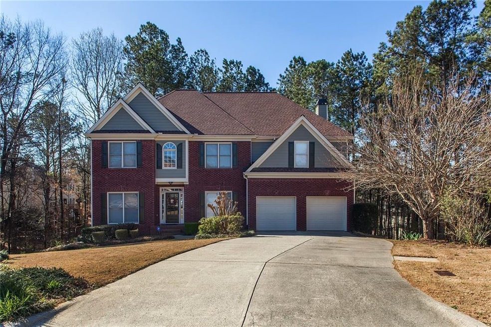 Beautiful executive home on a serene cul-de-sac wi