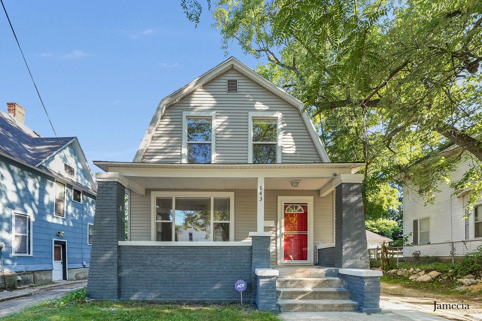 843 Dunham SE