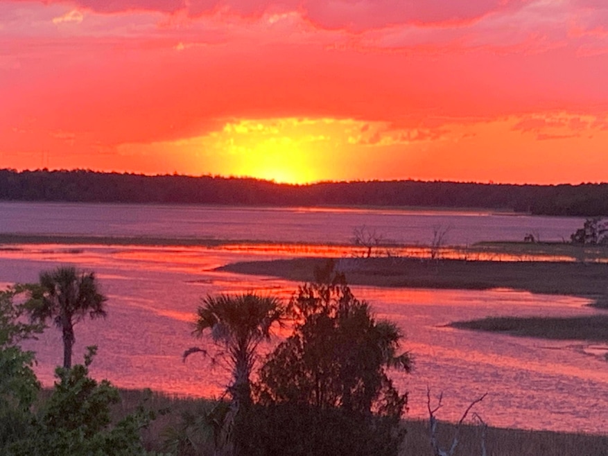 2525 Ballast red sunset