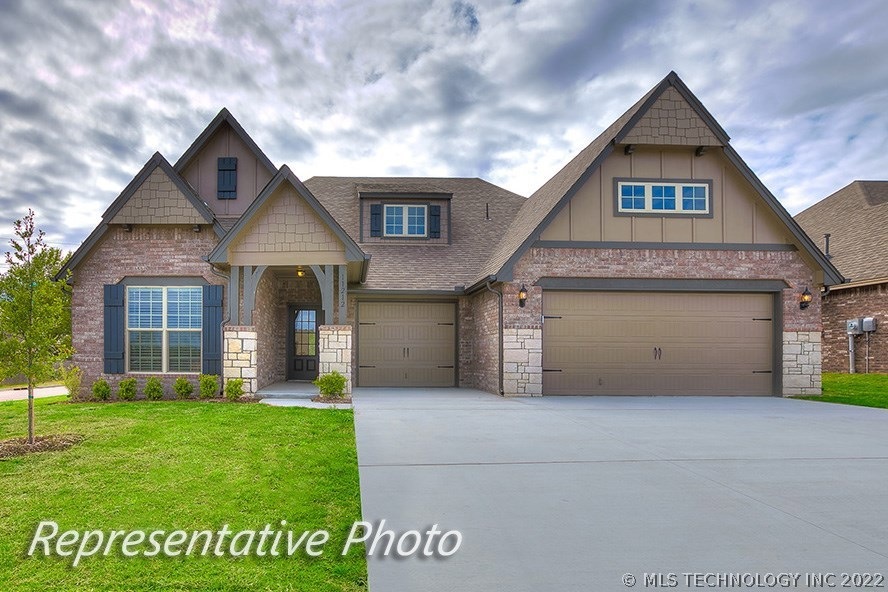 2610 W Albuquerque Place, Broken Arrow, OK 74011 - photo 1