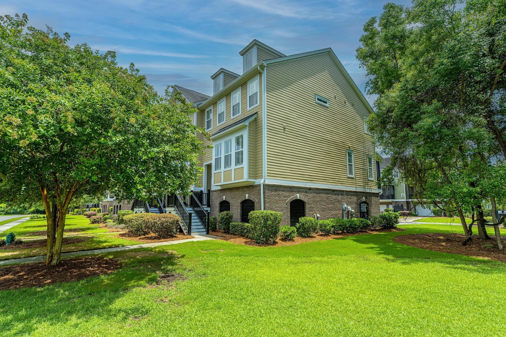 2523RutherfordWay002