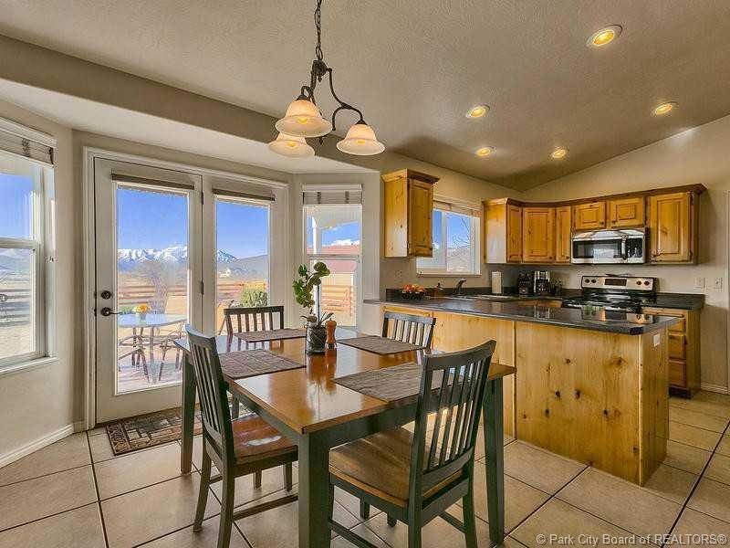 594 E 260 S, Midway, UT 84049 - photo 1