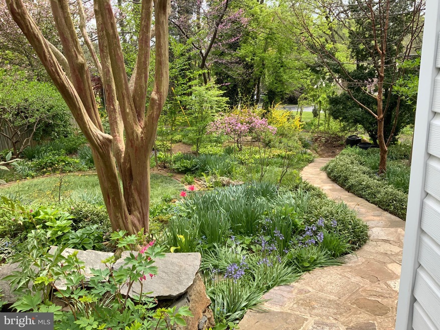 4507 Wilmslow Rd, Baltimore, MD 21210 - photo 1