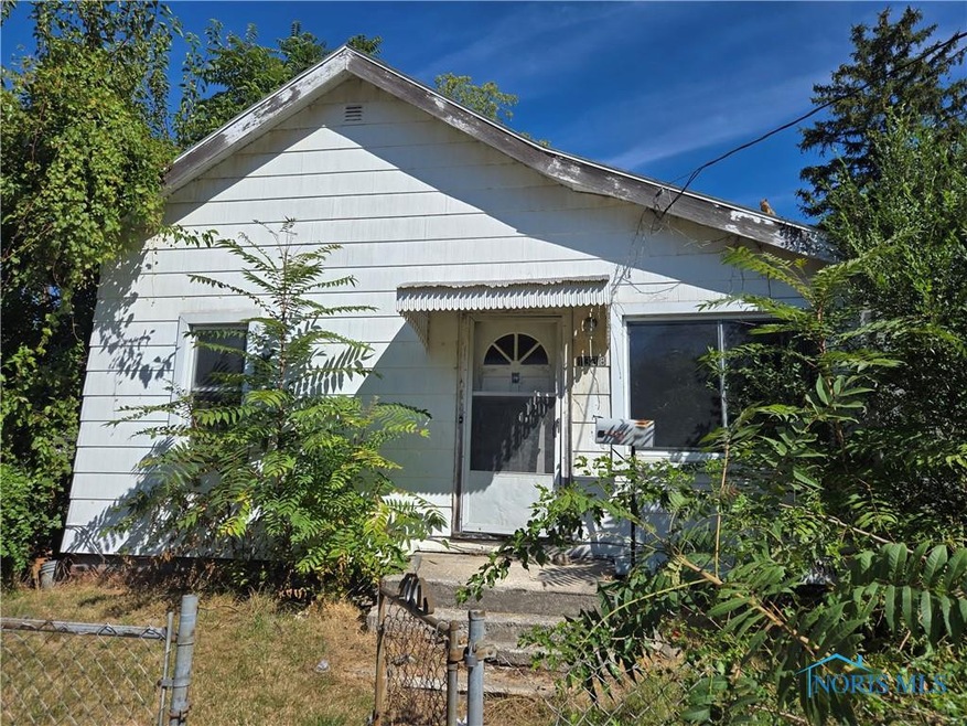 1338 Pinewood Ave, Toledo, OH 43607 - photo 1