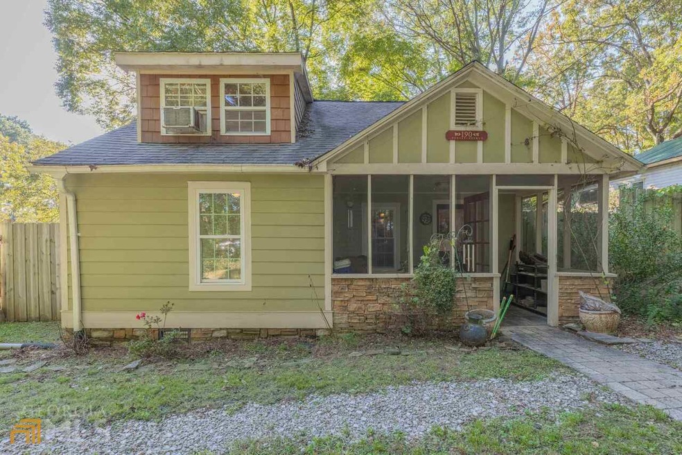 190 Forest Ave, Toccoa, GA 30577 - photo 1