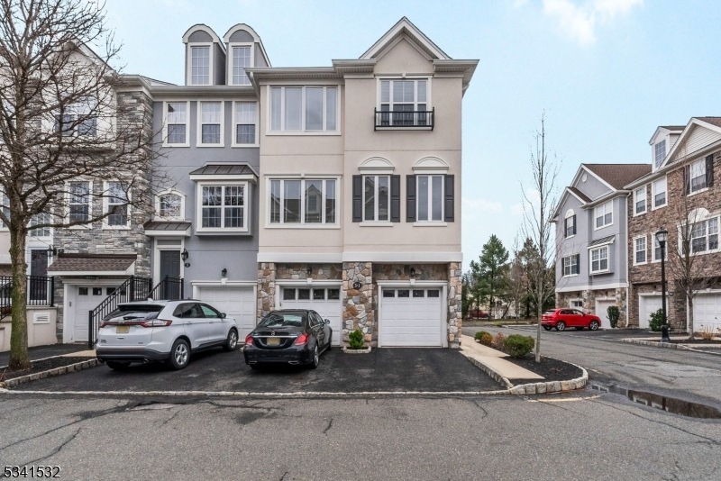 1 Carrington Place, Clifton, NJ 07013 - photo 1