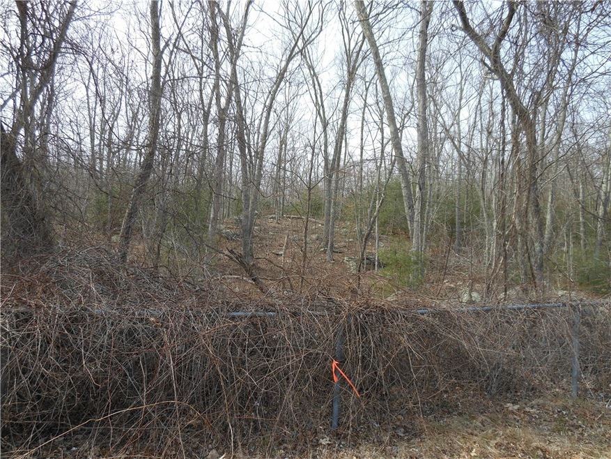 PRIVATE 4.4 ACRES READY TO BUILD YOUR CUSTOM 4 BED