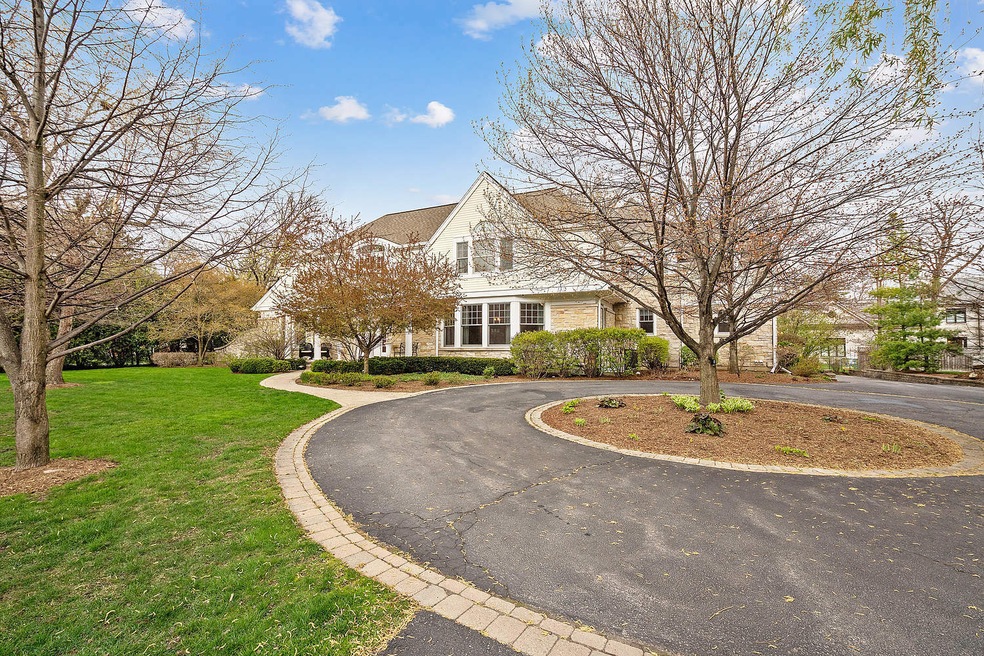 1034 Linden Ln, Glenview, IL 60025 - photo 1