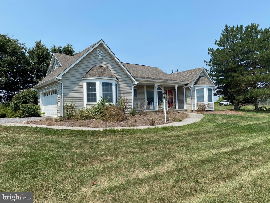 122 Allegheny Ridge Ln, Berryville, VA 22611 - photo 1