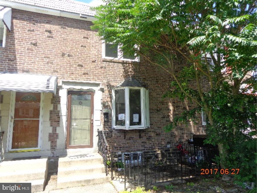 1033 S Lynbrook Rd, Darby, PA 19023 - photo 1