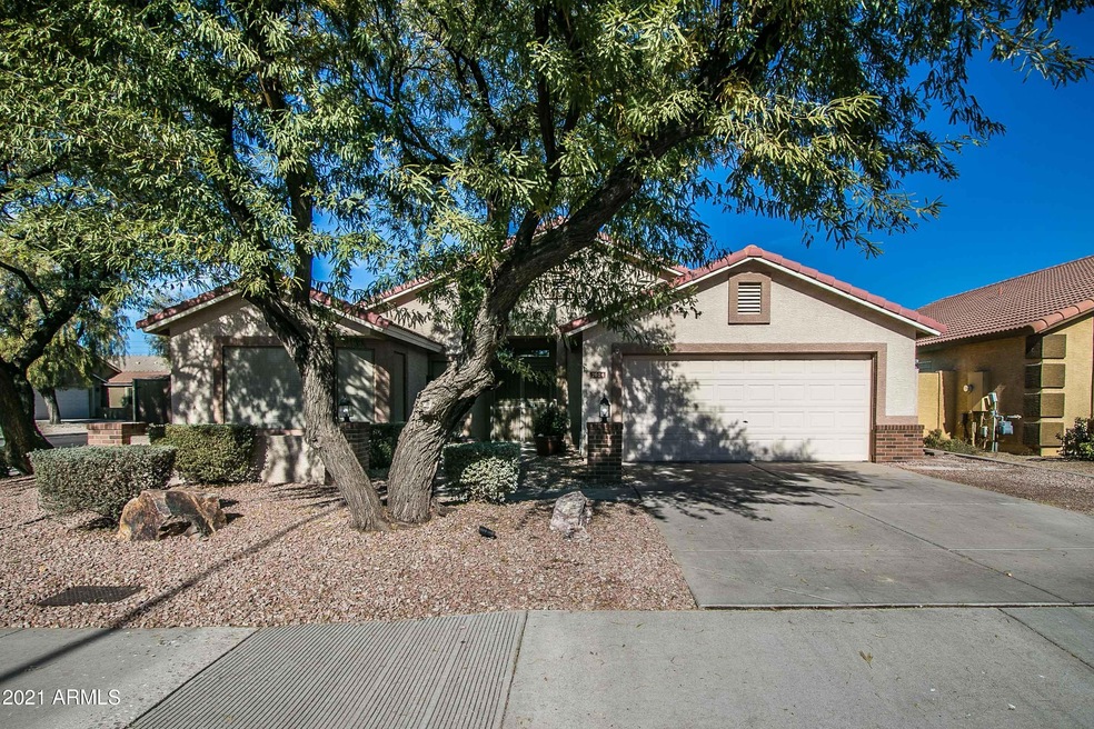 7624 E Posada Ave