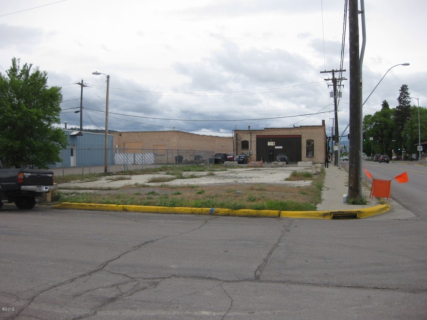 From 2nd Ave. E. looking west
