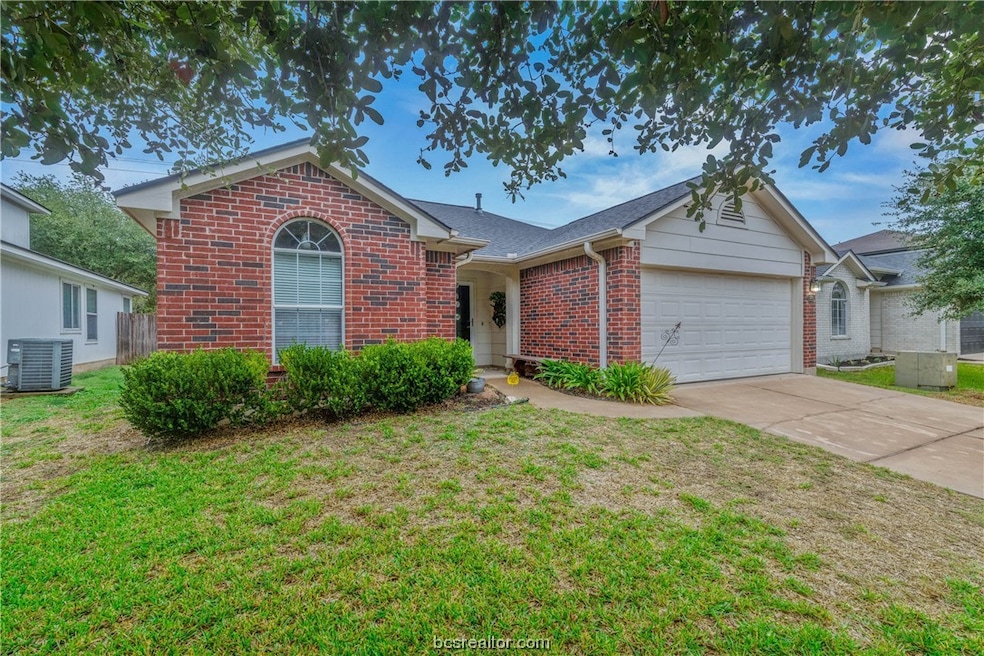 15301 Faircrest Ct, College Station, TX 77845 MLS 23013619