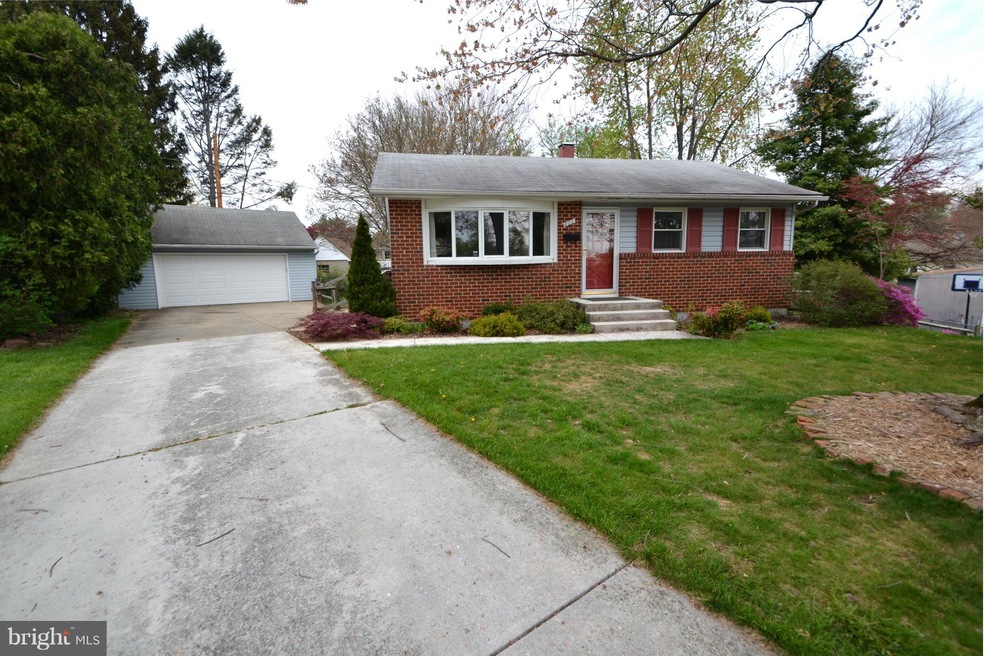 800 Holly Hill Ct, Reisterstown, MD 21136 - photo 1