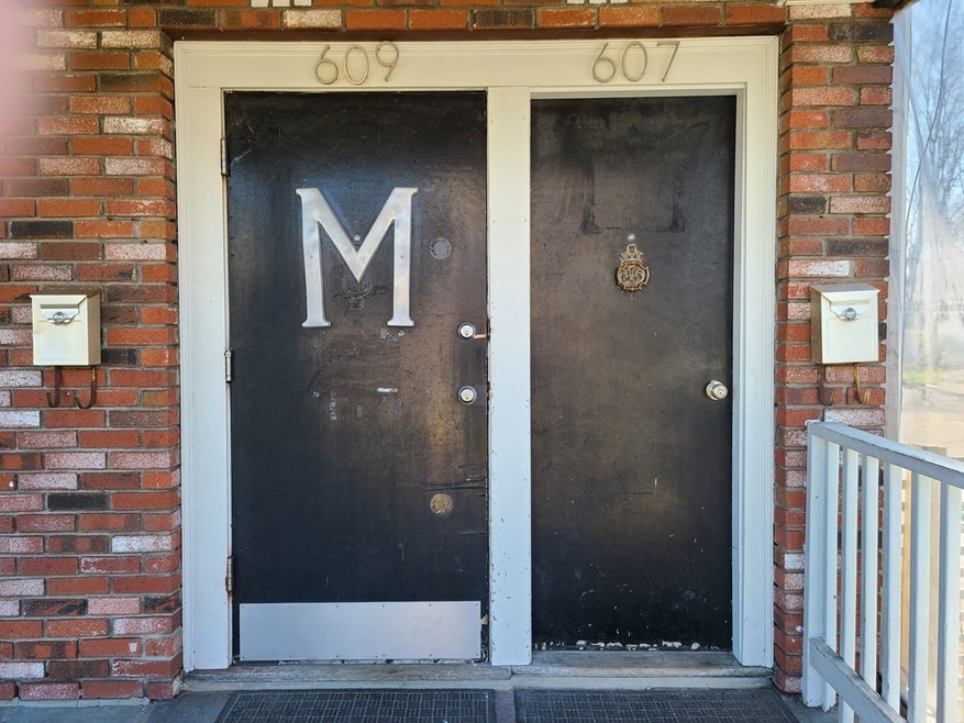 609 Washington St, Quincy, MA 02169 - photo 1