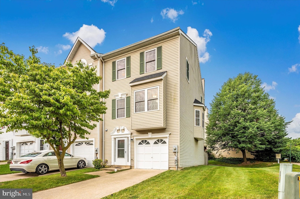 7101 Oberlin Cir, Frederick, MD 21703 - photo 1