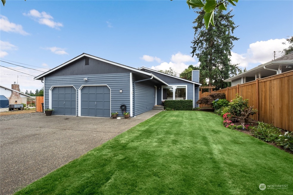 26 104th St SE, Everett, WA 98208 - photo 1