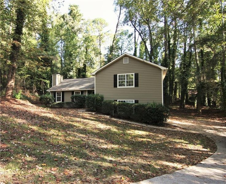 2257 Turtle Club Dr NE, Marietta, GA 30066 - photo 1