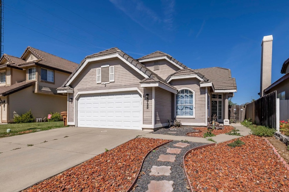 5723 Elk Spring Way, Elk Grove, CA 95758 - photo 1