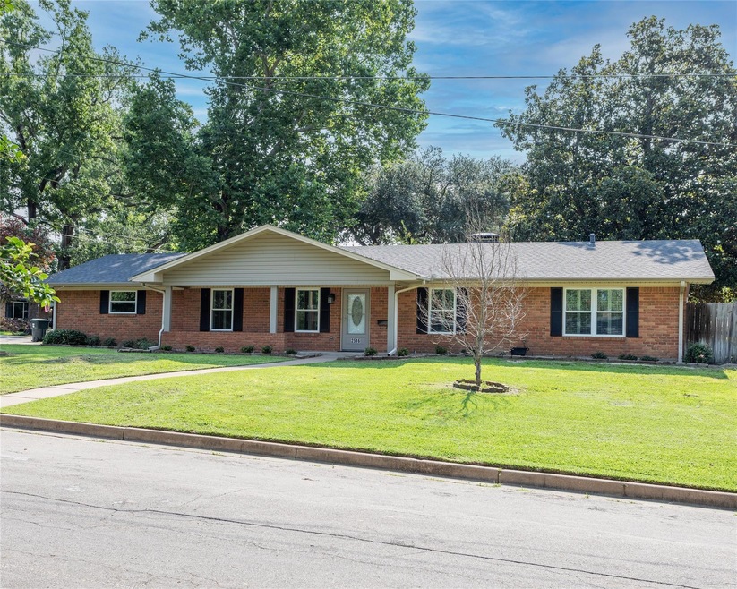 2516 S Fleishel Ave, Tyler, TX 75701 - photo 1