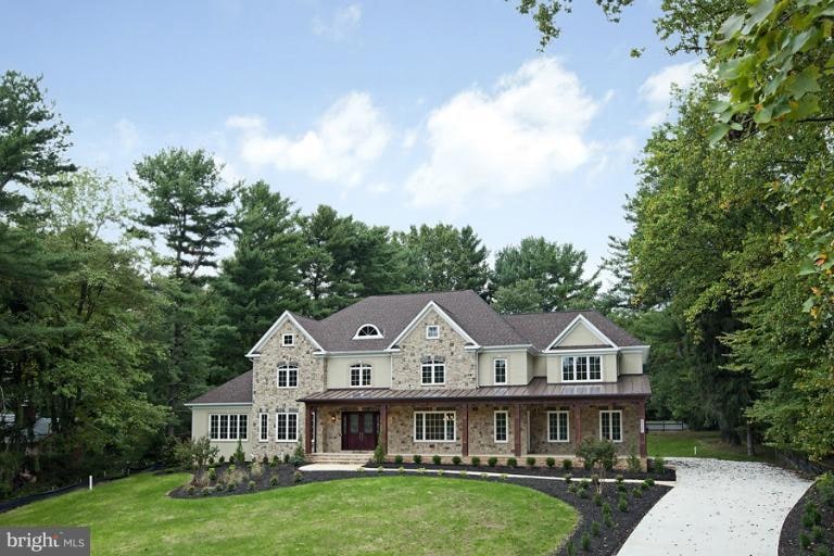 11012 Chandler Rd, Potomac, MD 20854 - photo 1