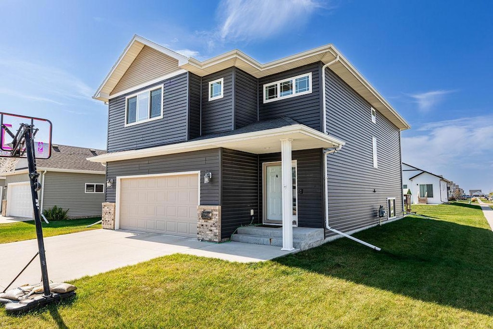 2708 11th St W, West Fargo, ND 58078 - photo 1