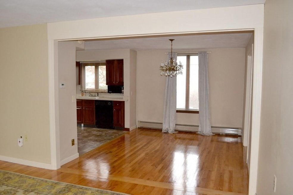 3 Cornell St, Worcester, MA 01602 - photo 1