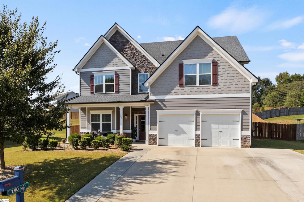 190 Colfax Dr, Boiling Springs, SC 29316 - photo 1