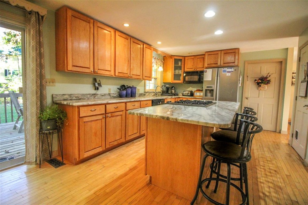 3 Coventry Ln, Derry, NH 03038 - photo 1