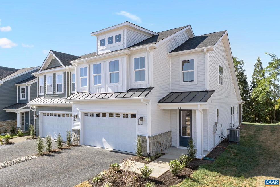 145 Sunbird Ln, Waynesboro, VA 22980 - photo 1