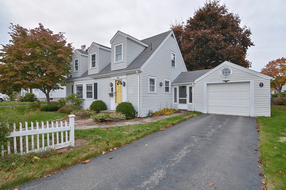 8 Florence St, Milford, MA 01757 - photo 1