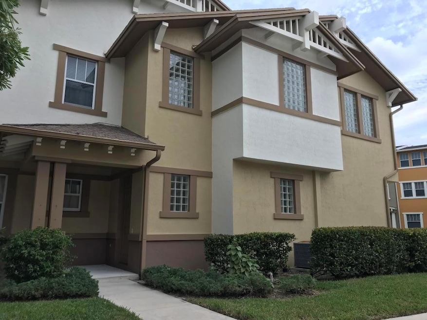 661 Corte Madera Ln unit 6, West Palm Beach, FL 33401 - photo 1