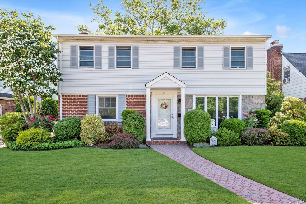 Welcome to 57 Devonshire Dr