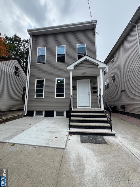 For Rent $2,500/month • Co-Listing Agent