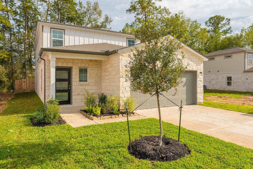 31 Courageous Side Way, Magnolia, TX 77354 - photo 1