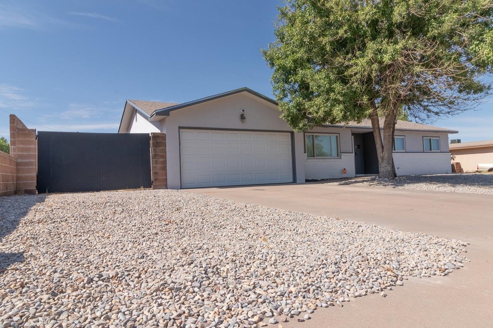 2510 Eastridge Dr, Alamogordo, NM 88310 - photo 1