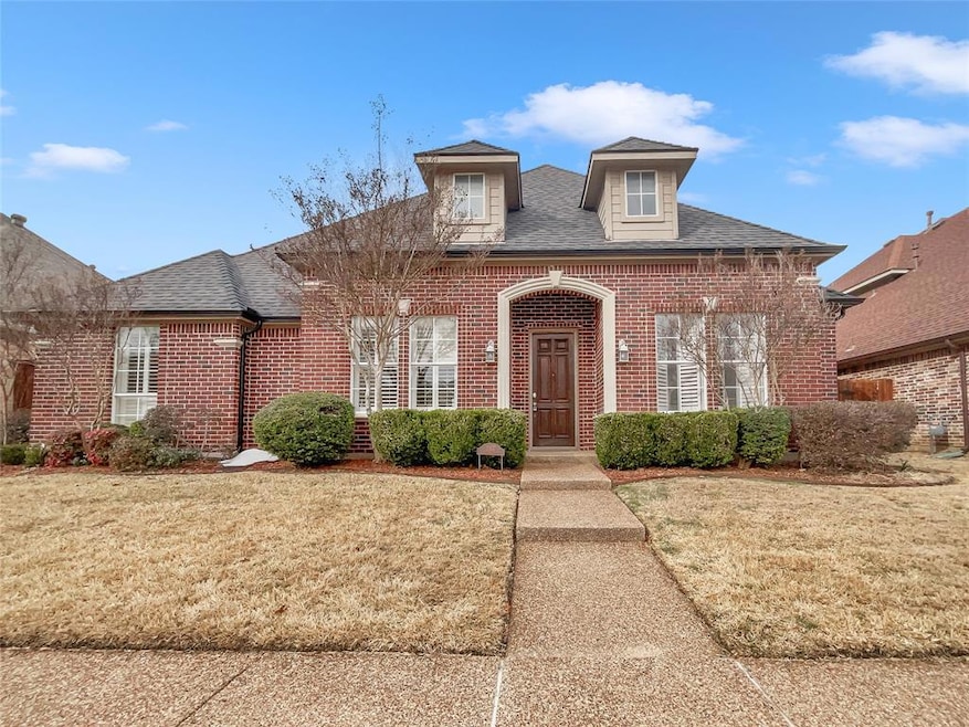 2417 Bedford Cir, Bedford, TX 76021 - photo 1