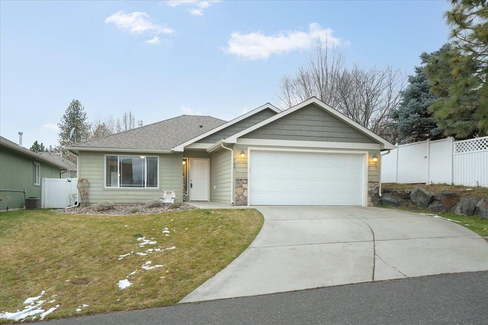 709 E Silver Pine Rd, Colbert, WA 99005 - photo 1